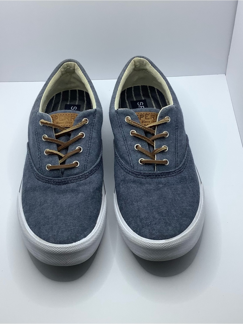 Sperry Men’s Blue Canvas Lace-Up Sneakers with White Sole